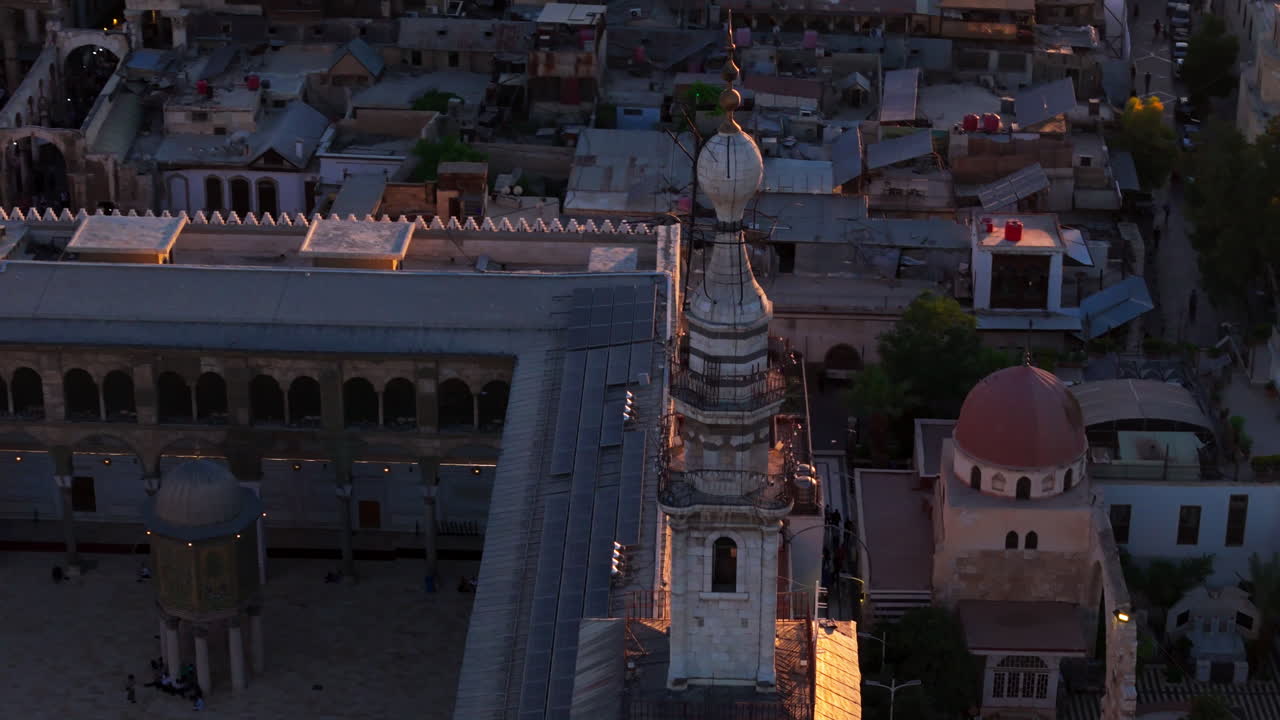 Şam'daki Emevi Camii'nin 4K drone videosu