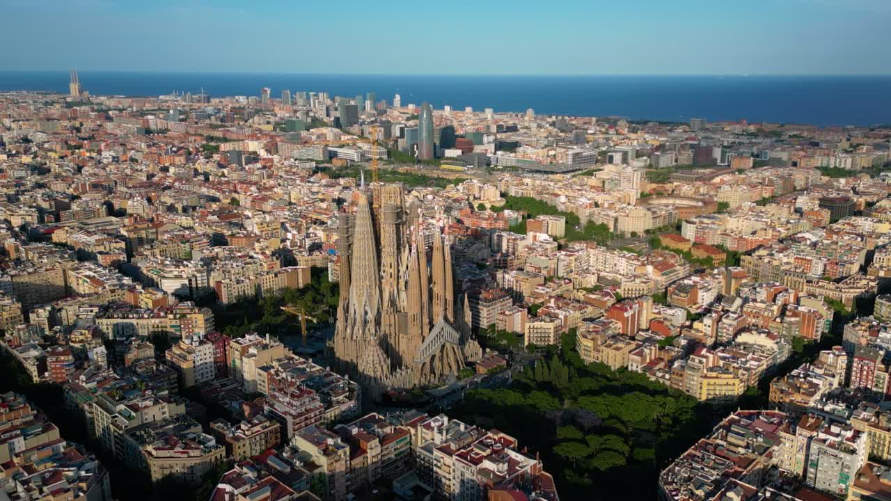 Barcelona skyline with Sagrada Familia Cathedral at sunset. Catalonia, Spain