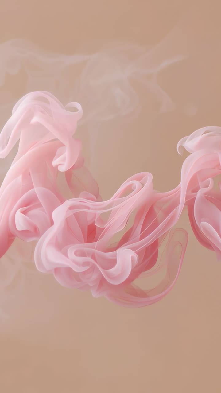 Video verticale: sbuffi di fumo rosa che si aprono a nastro, diradandosi con ciuffi più pallidi su set beige