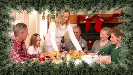 Borde-Del-árbol-De-Navidad-Con-Cena-Familiar