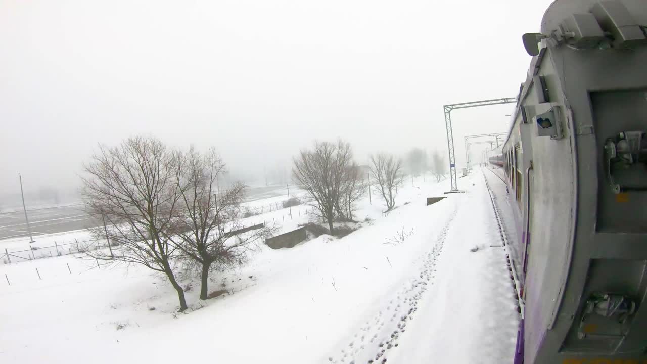 Indian Railway Journey with Snowfall in Kashmir Valley, srinagar, badgam, banihal, anantnag railway station