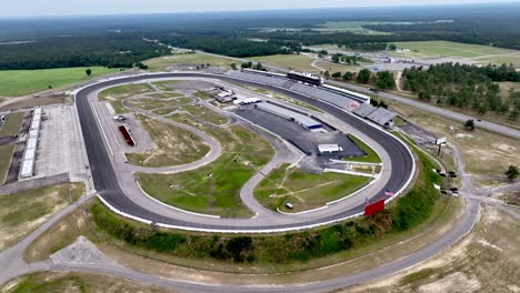 Autopista-De-Rockingham-En-órbita-Aérea,-Autopista-Del-Motor-De-Carolina-Del-Norte