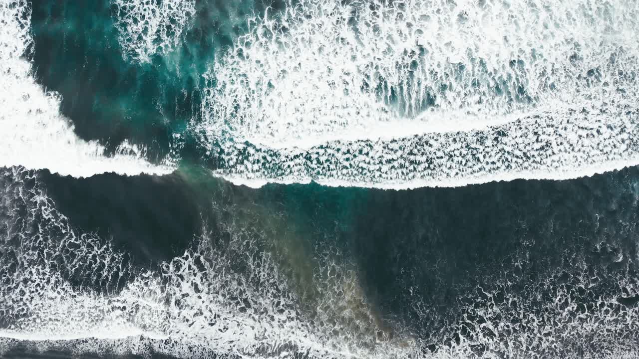Mesmerizing seascape in relaxing overhead view. Aerial topdown