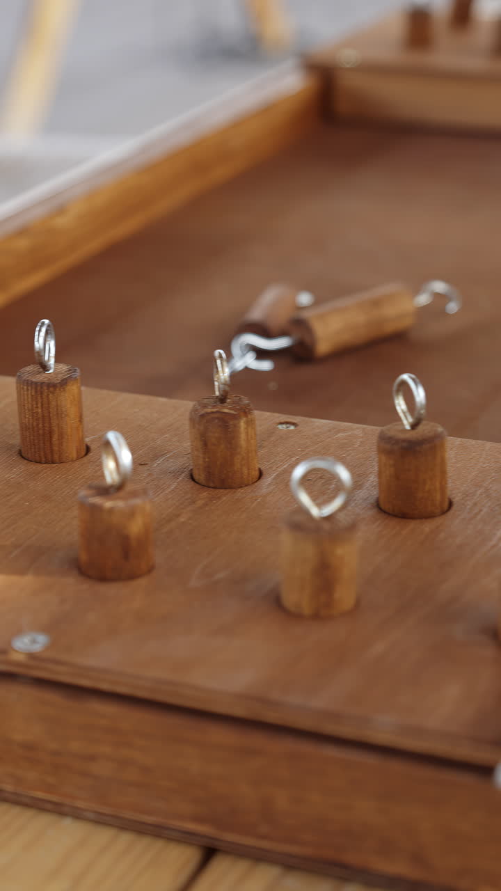 juego de estaca de madera