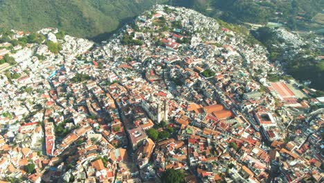 Taxco-Guerrero-Mexiko,-Luftbilddrohne