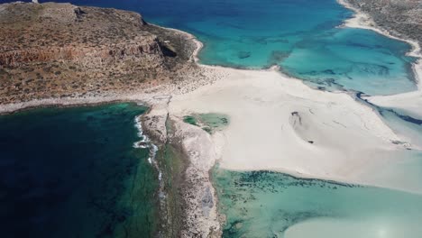 Disparo-De-Un-Dron-En-La-Isla-Griega-De-Creta-En-La-Playa-De-Balos