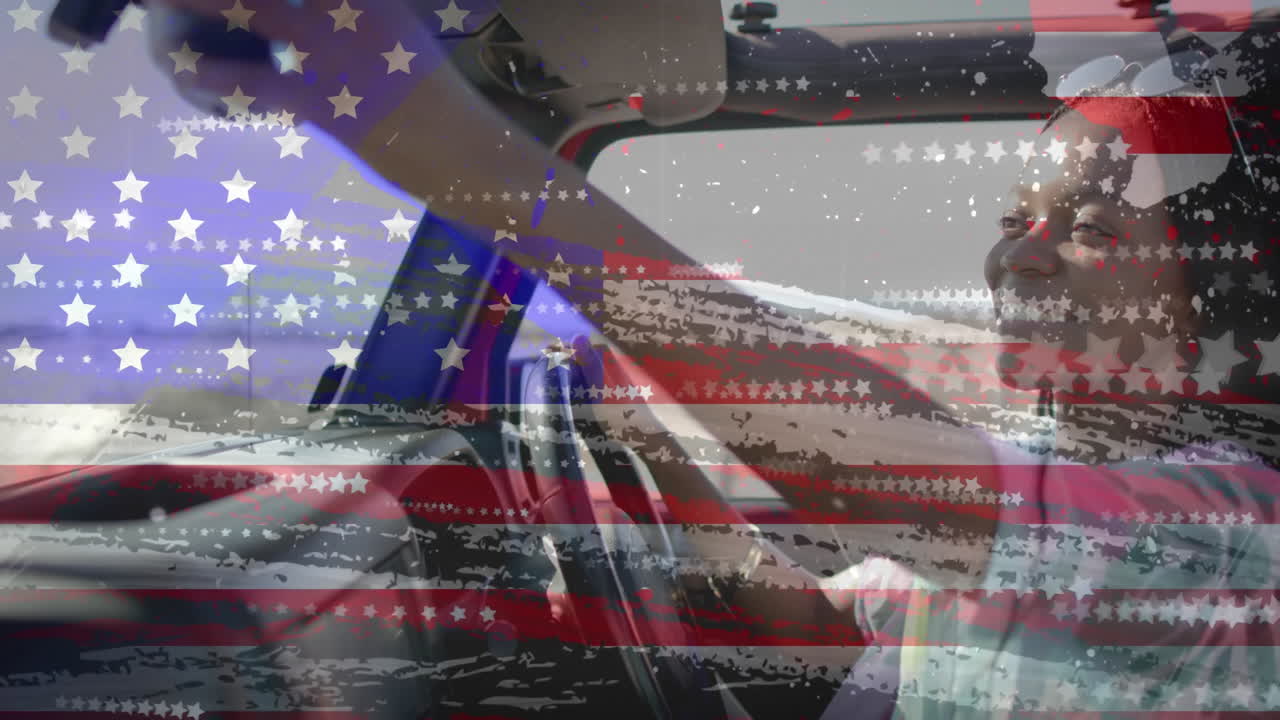 해변에 있는 차에 있는 아프리카계 미국인 여성 위에 있는 미국 발의 애니메이션