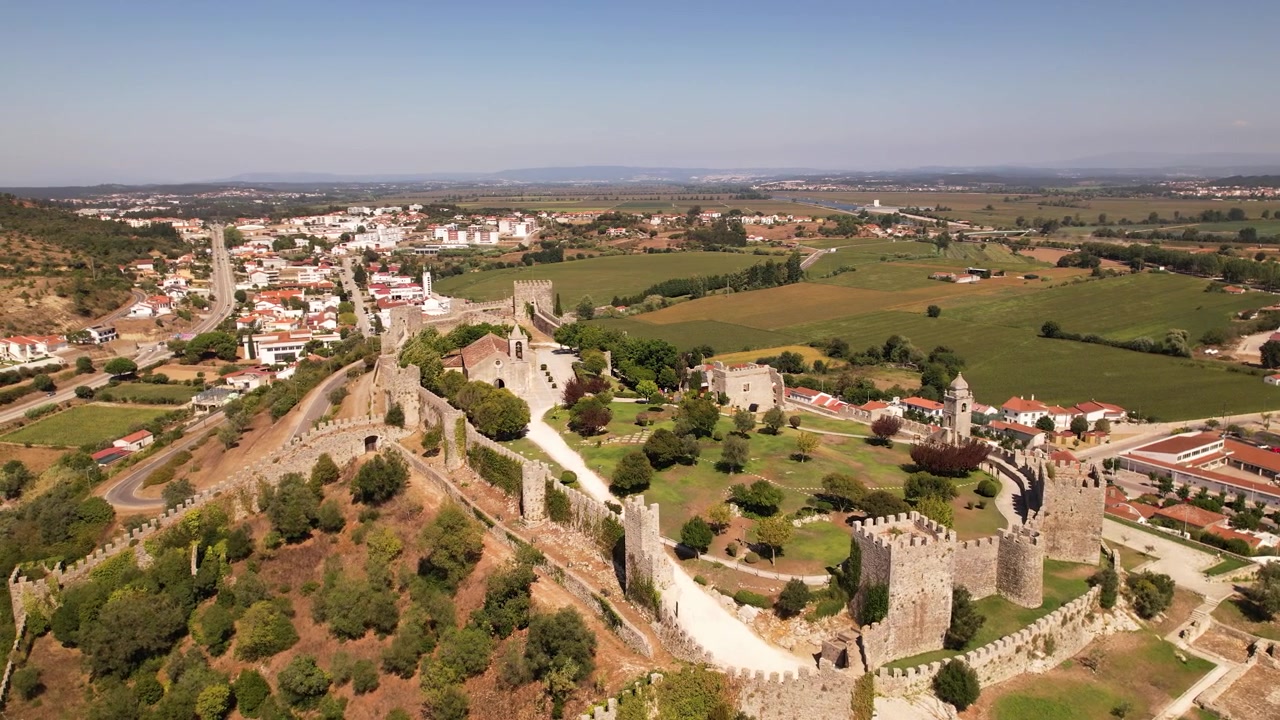 Vista aerea da Montemor-O-Velho, Portogallo