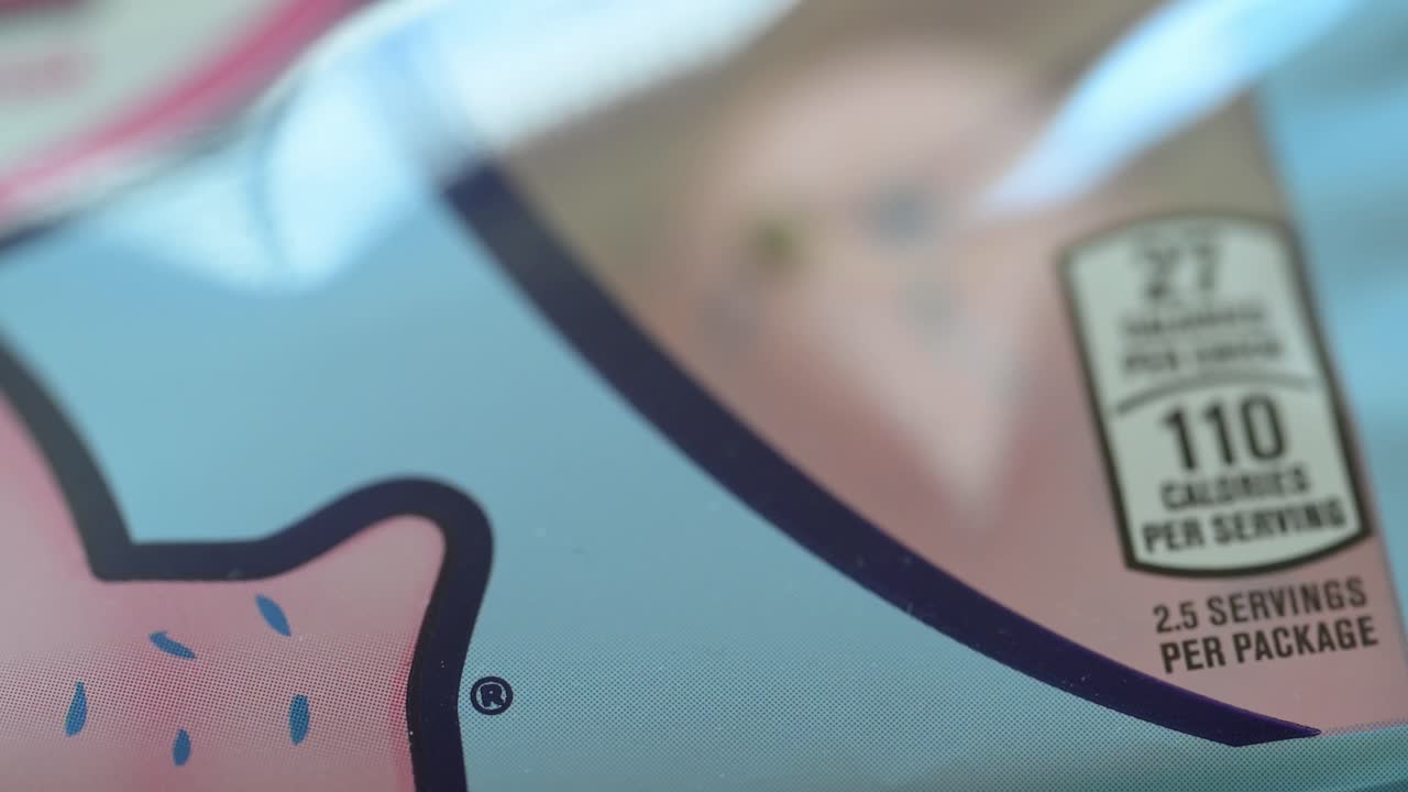 Zoom in of marshmallow chicks with calorie content