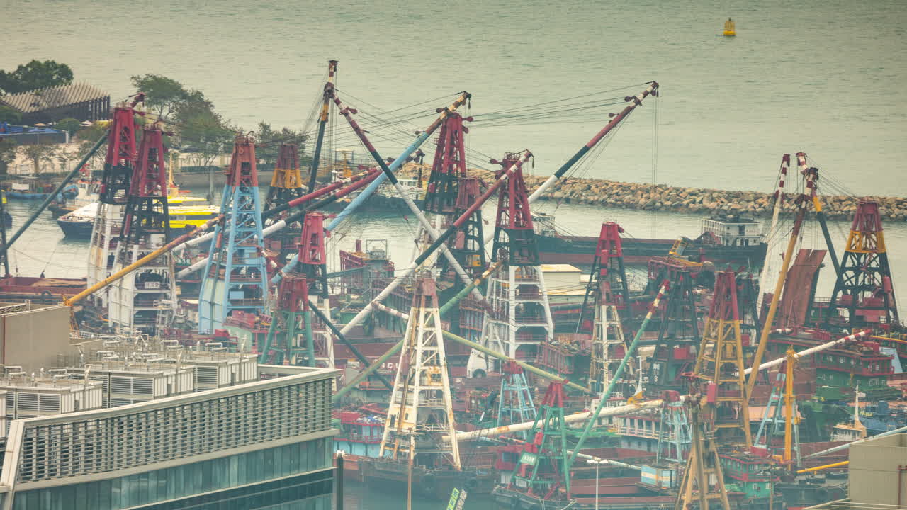 Hong Kong kowloon port and skyline