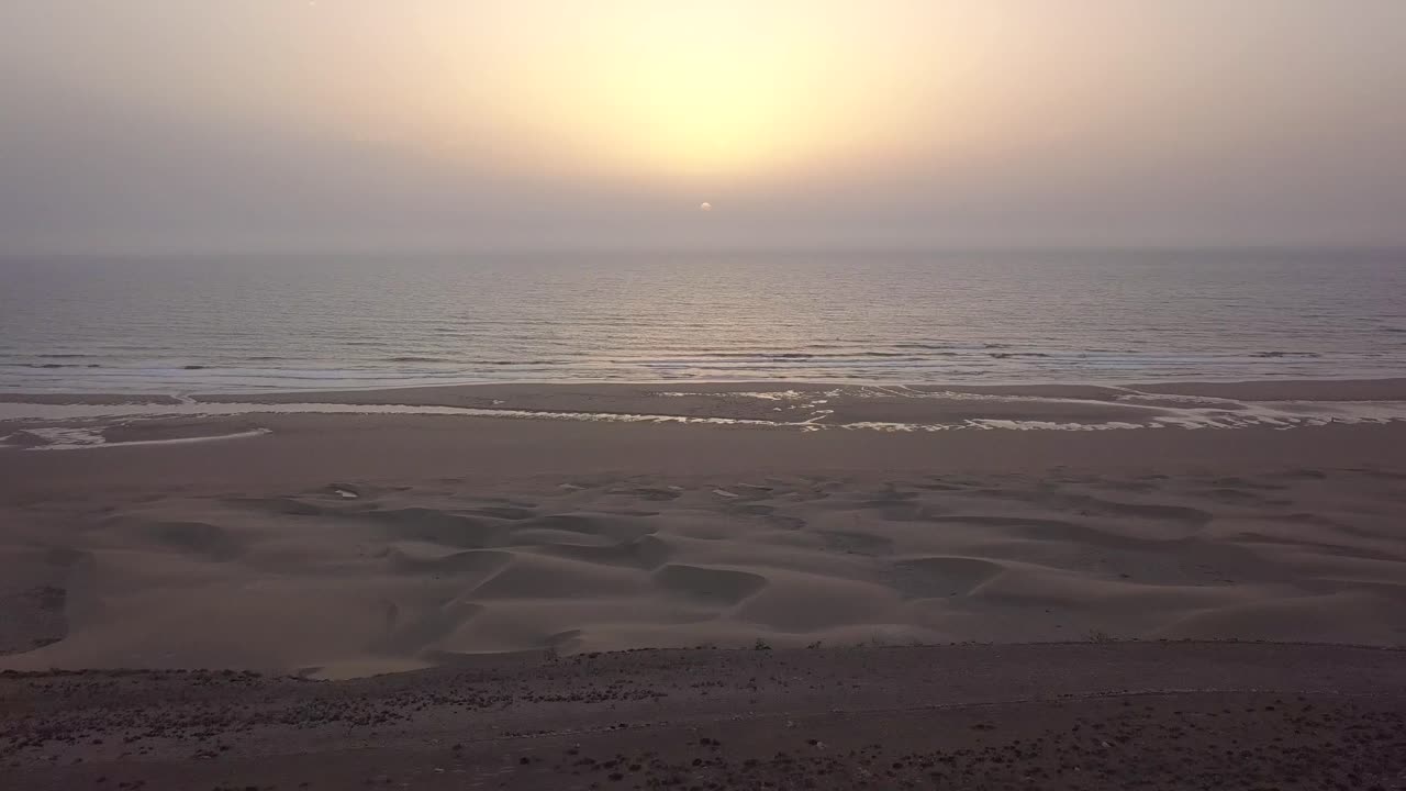 vista aérea de una playa en el sur de marruecos