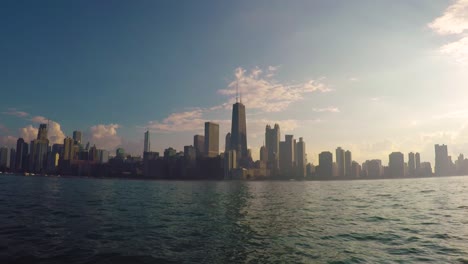 Refrescante-Horizonte-De-Chicago-Desde-La-Vista-Del-Lago-Michigan