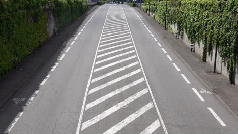 autopista vacía