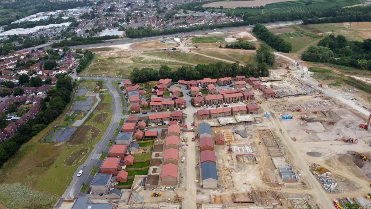 casas nuevas que se construyen en una ciudad llamada canterbury en kent
