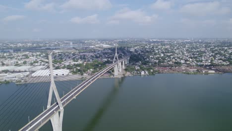 vista aerea de un puente tampico
