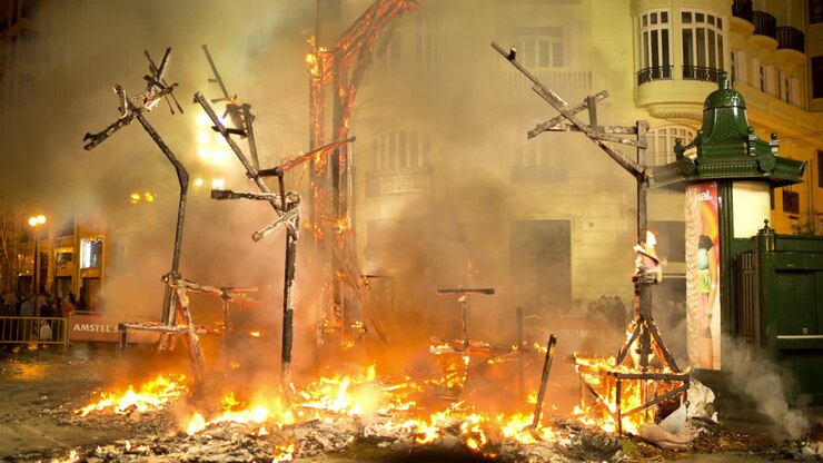 Fallas Burning 0 09