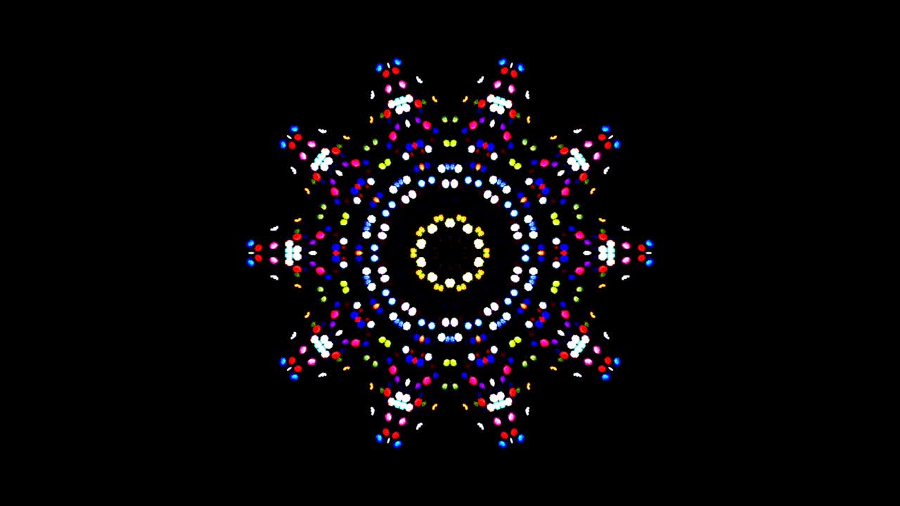 animación de giro suave girando coloridas formas de luz parpadeante, sobre un fondo negro