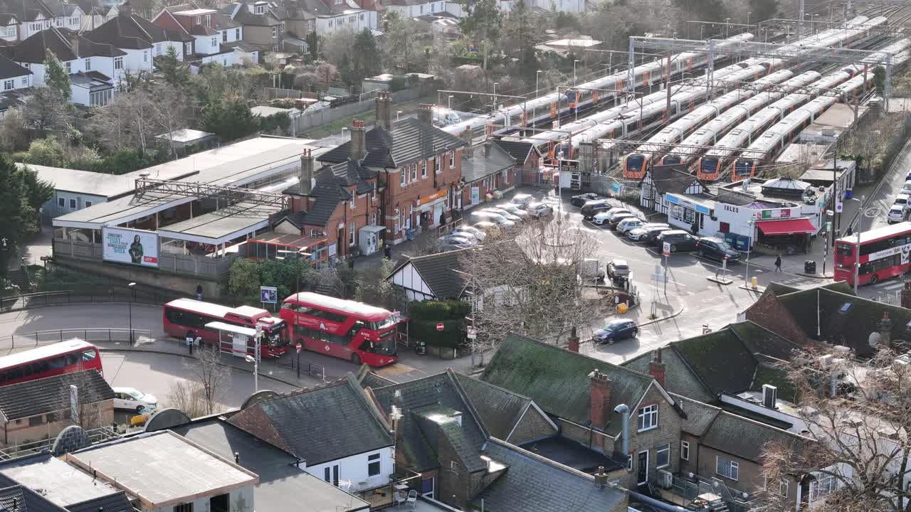 칭포드 역 (chingford station) 의 기차 창고, 동부 런던 (east london)