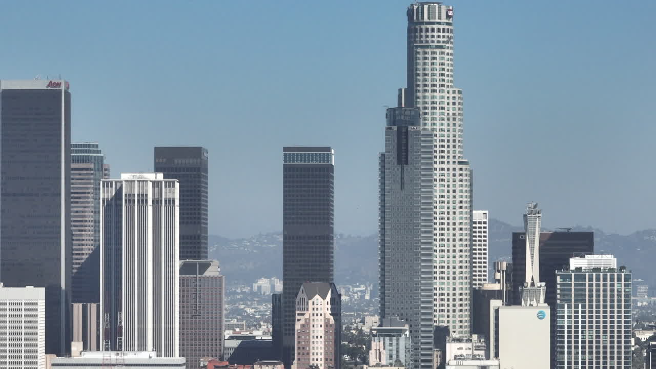 ロサンゼルスのダウンタウンを間近で