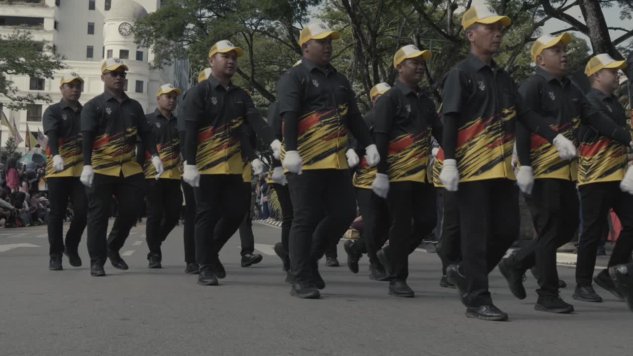 Celeberation Of Sarawak Governor Birthday ,12 october 2024,was held at kuching with so many goverment agencies take part in the parade and also sarawak culture tribe with they traditional costume.