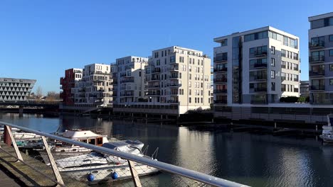 luxury german apartments in frankfurt city with private boats at shore