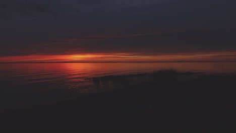 istmo de curlandia y laguna durante la última puesta de sol-3