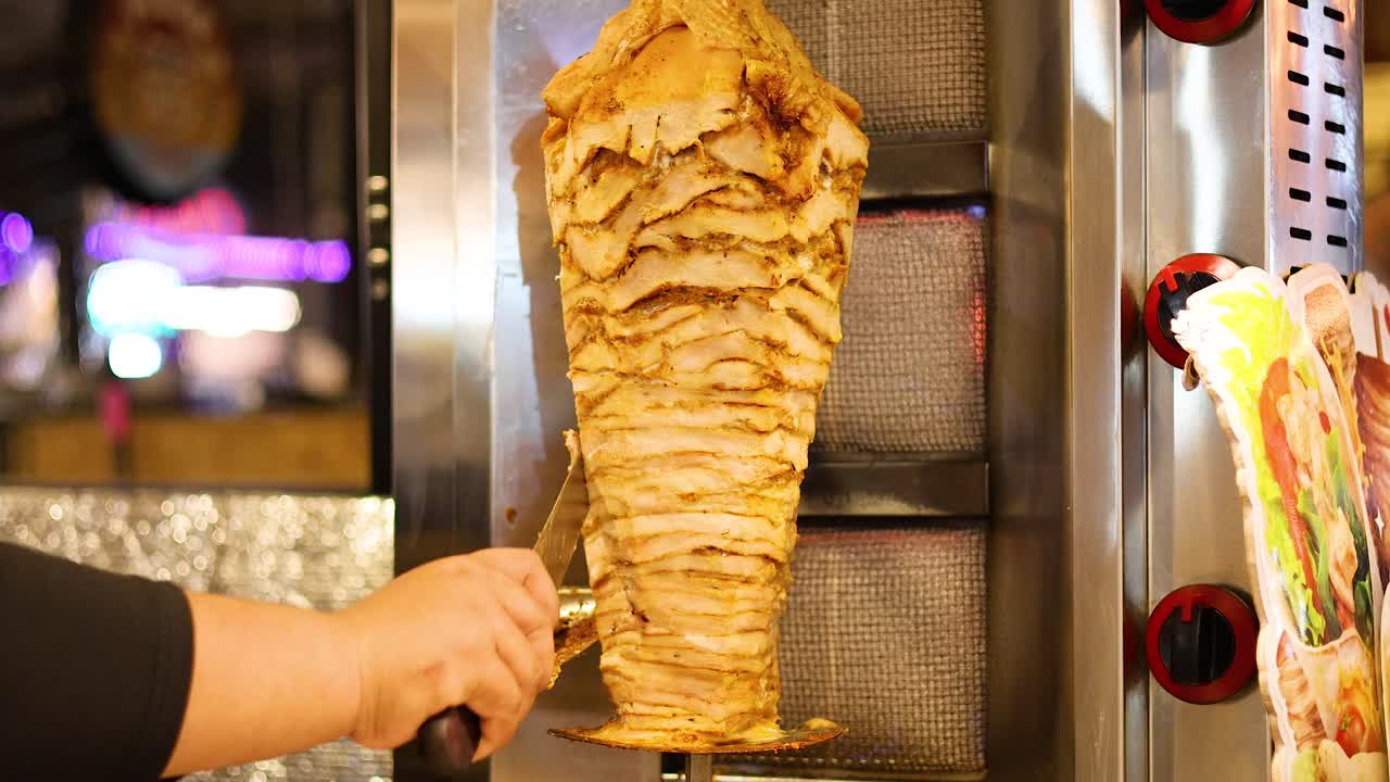 se está preparando shawarma.