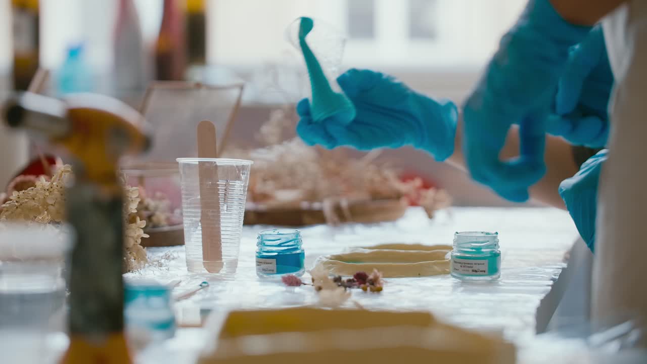 proyecto de arte de resina en curso