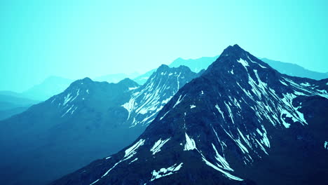 el paisaje de las montañas azules