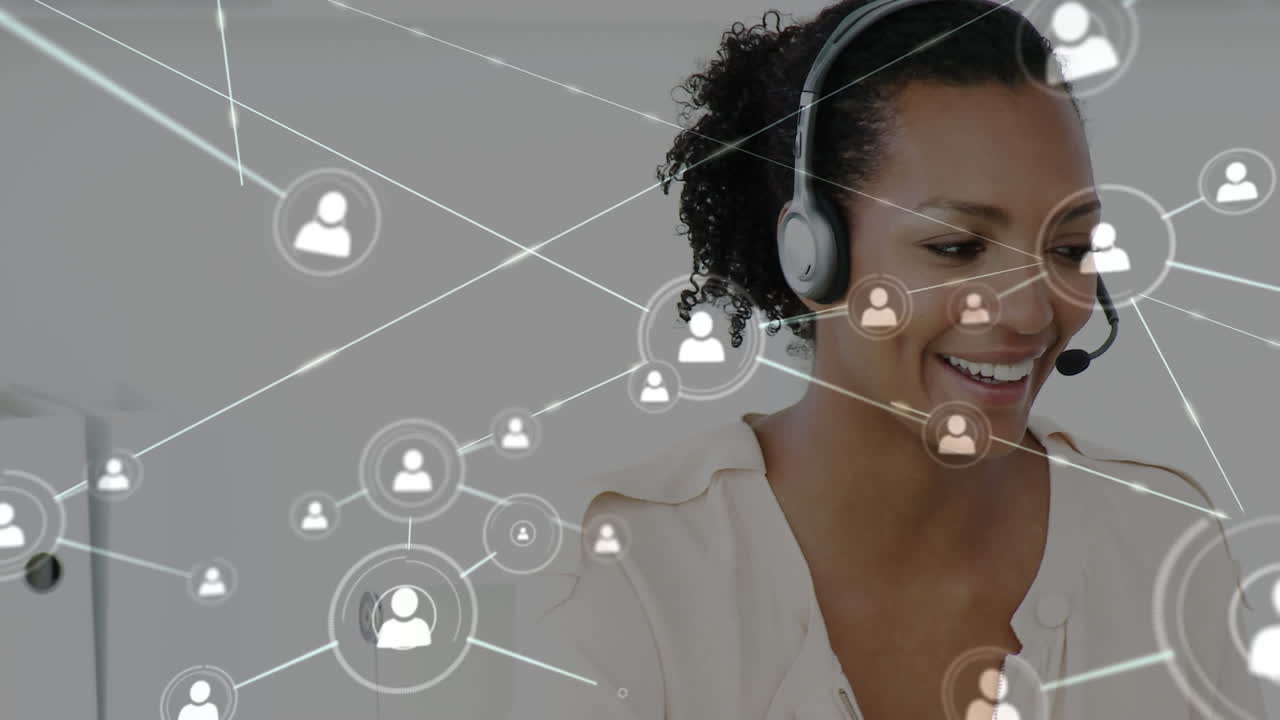 animación de redes de conexiones con iconos sobre mujer de negocios usando auriculares de teléfono