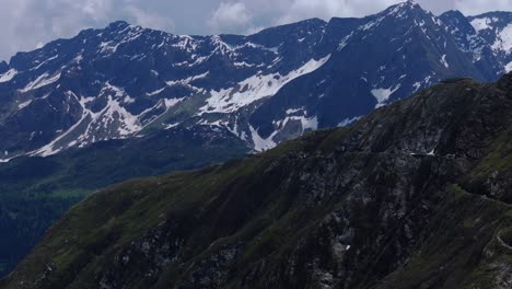 Breathtaking-beauty-of-nature-at-Gotthard-Pass-in-Switzerland-with-snowcapped-mountains-in-background