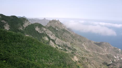 Drone-footage-of-beautiful-mountains