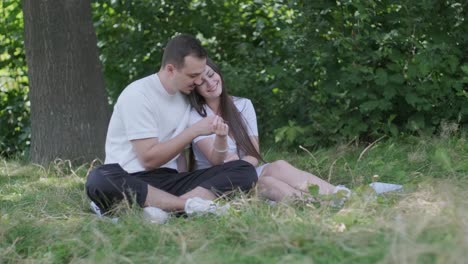 couple enjoying a peaceful moment in the park