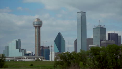 this is a time lapse of the dallas, tx skyline