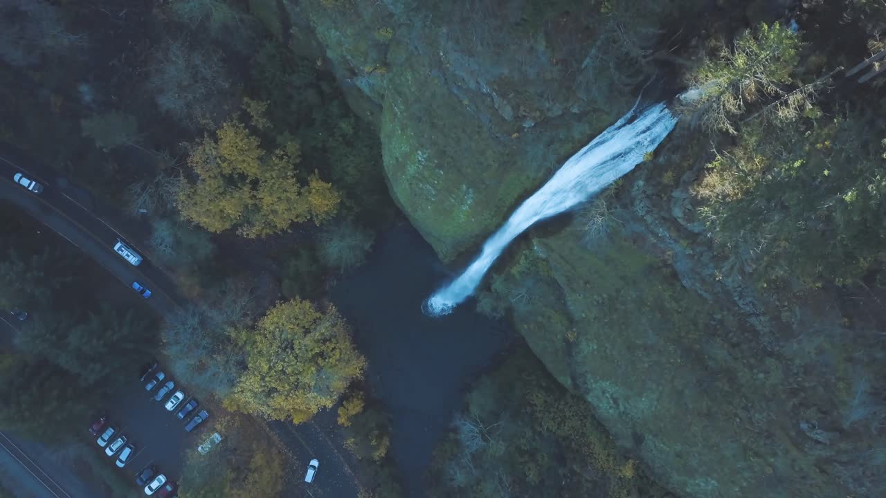 Places to see in Oregon, USA - Aerial view of beautiful water fall - 4k - Wahkeena Falls