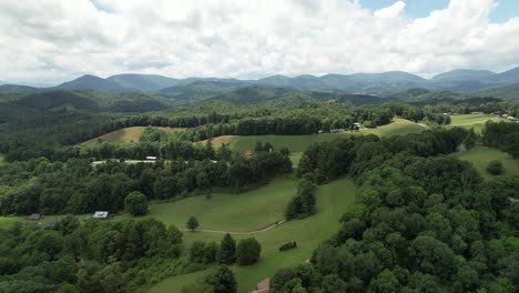 Watauga-County-NC-Aerial-Pullout,-Near-Boone-NC