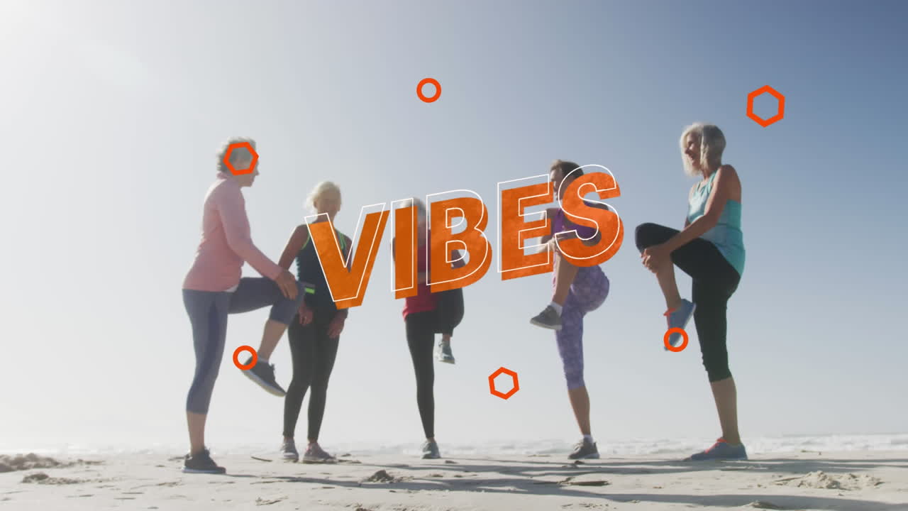 animation von textvibrationen, in orange, mit orangefarbenen kreisen, über frauen, die am strand trainieren