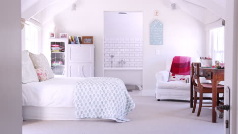 Attic-conversation-bedroom-and-ensuite-bathroom,-zoom-shoot