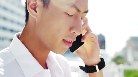 男性の呼びかけ