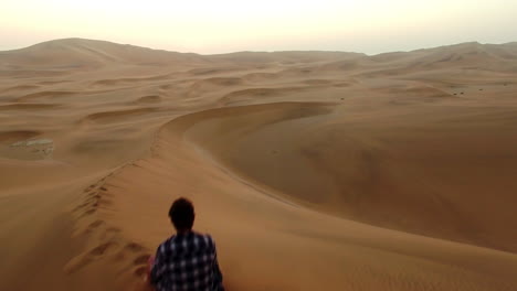 Encontrar-La-Paz-En-La-Quietud-Del-Desierto