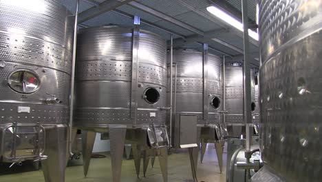 Maturation-white-wine-cellar-on-wine-farm