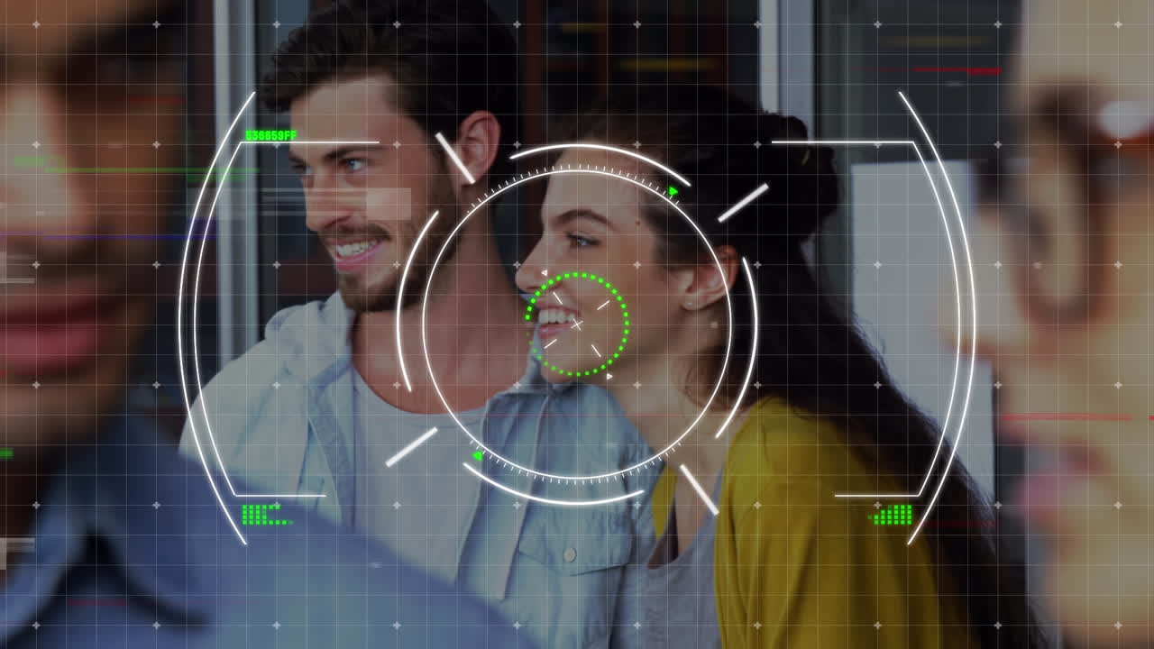 animación del procesamiento de datos sobre diversas personas de negocios en la oficina
