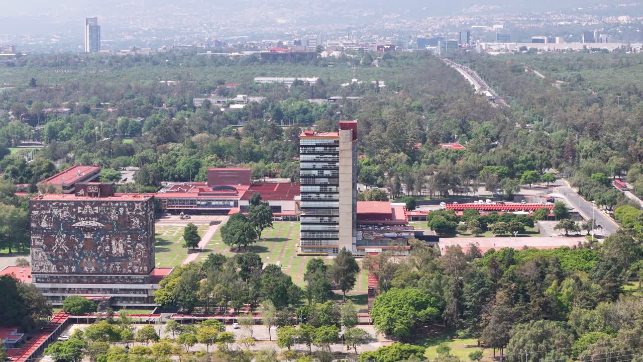 Scatto di Unam a Città del Messico