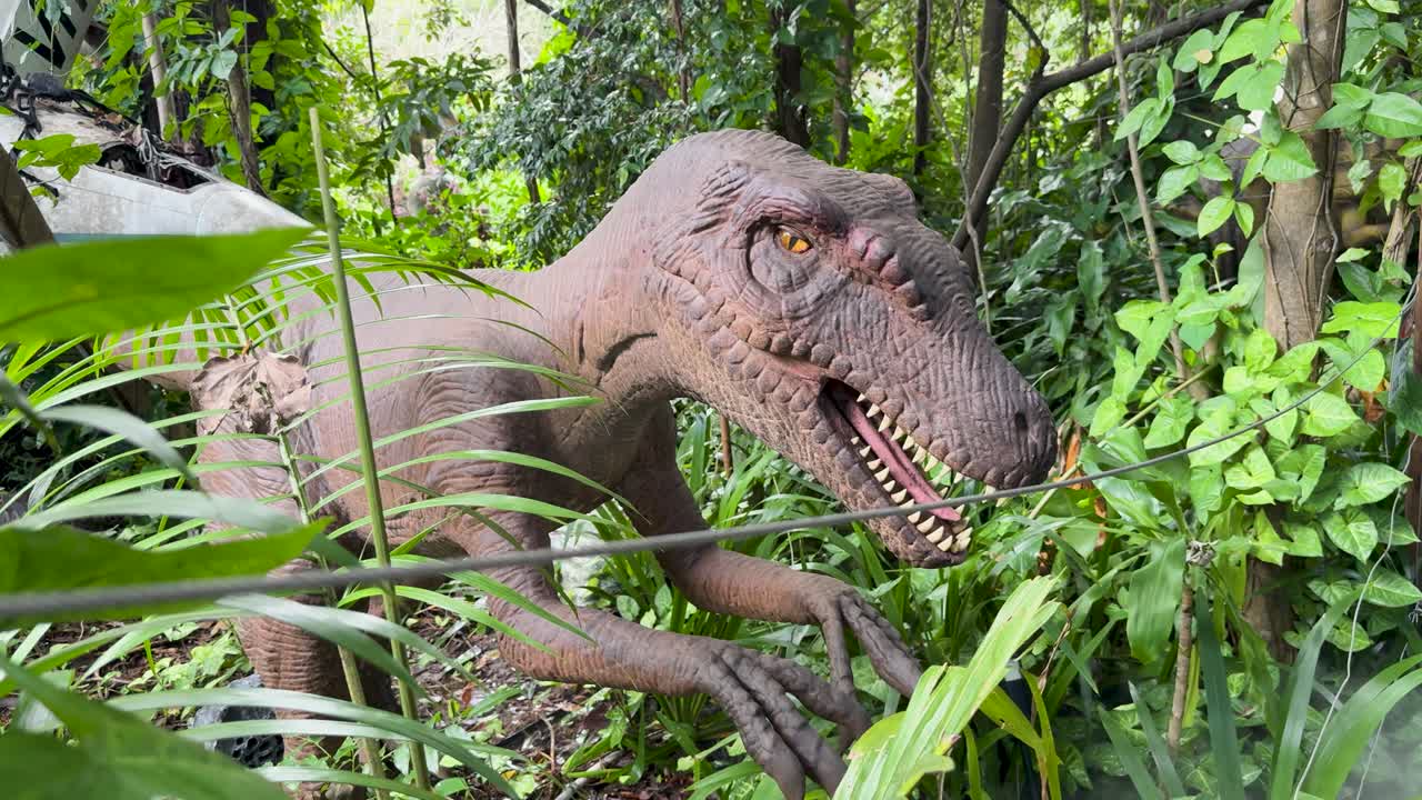 Realistic Tyrannosaurus animatronic walks in dense greenery, natural daylight, steady camera, immersive atmosphere