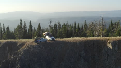 offroading camp in a toyota 4runner at mount rainier stratovolcano washington state