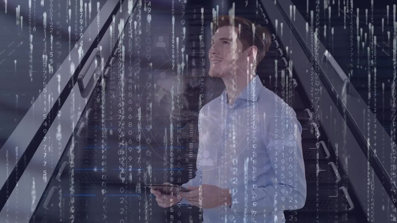 서버  ⁇ 에 있는 사업가에 대한 데이터 처리 애니메이션