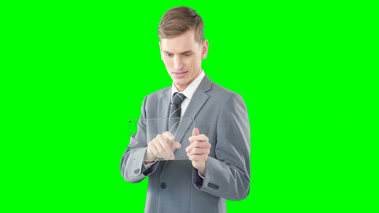 Бизнесмен, используя цифровой планшет
