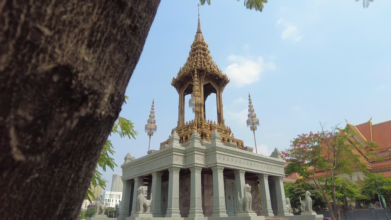 Symbolic iconic urban structures, national unity, public spaces, reveal ...