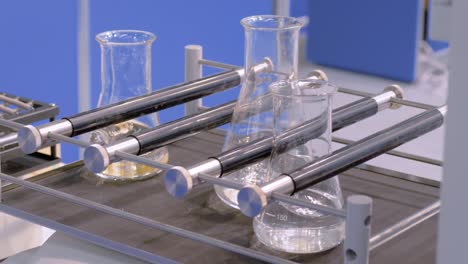 orbital shaker for mixing, shaking, blending biological samples in glass flasks