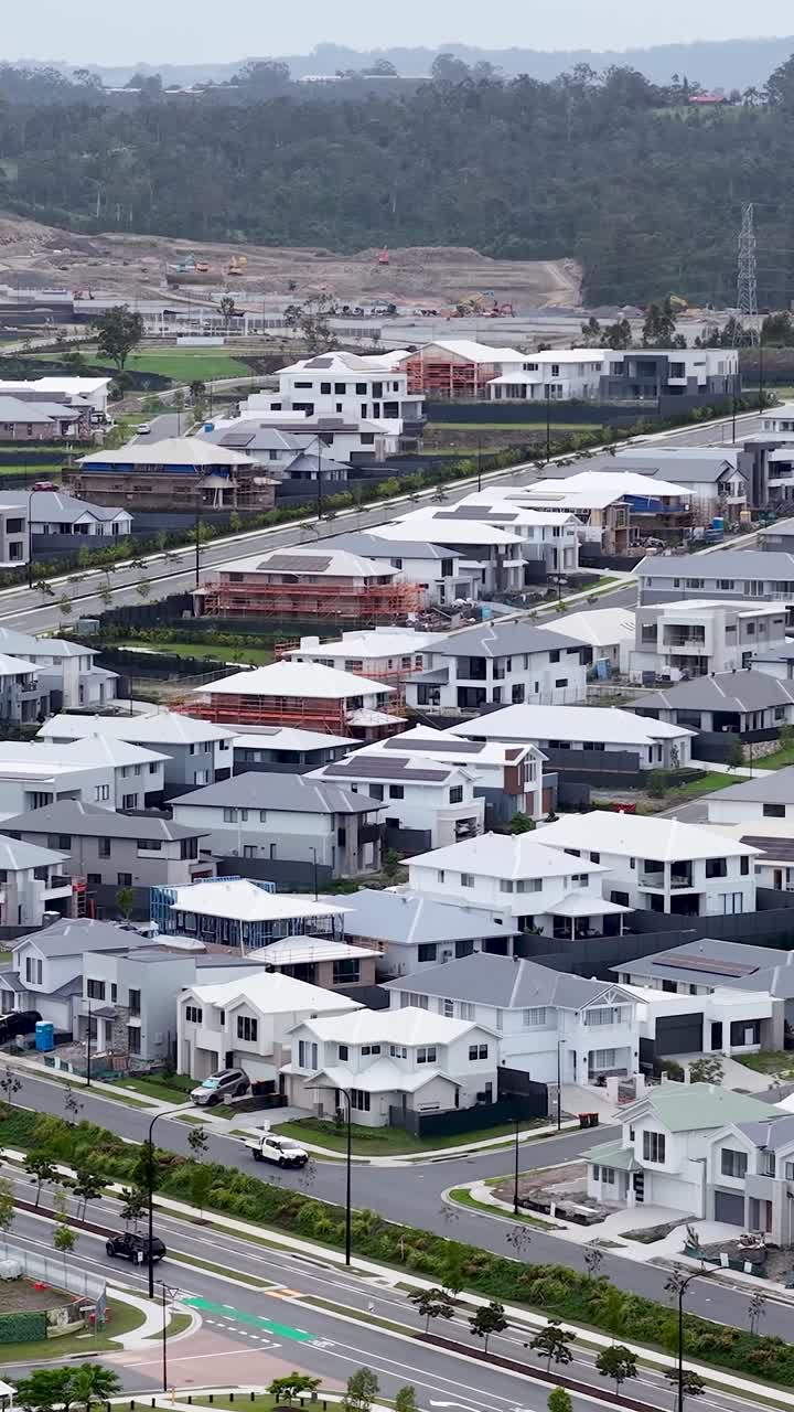 Fugleperspektiv af moderne forstadsbebyggelse